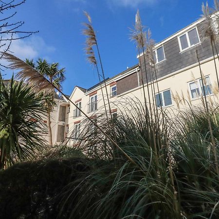 Flat 4 Apartment New Quay Екстериор снимка