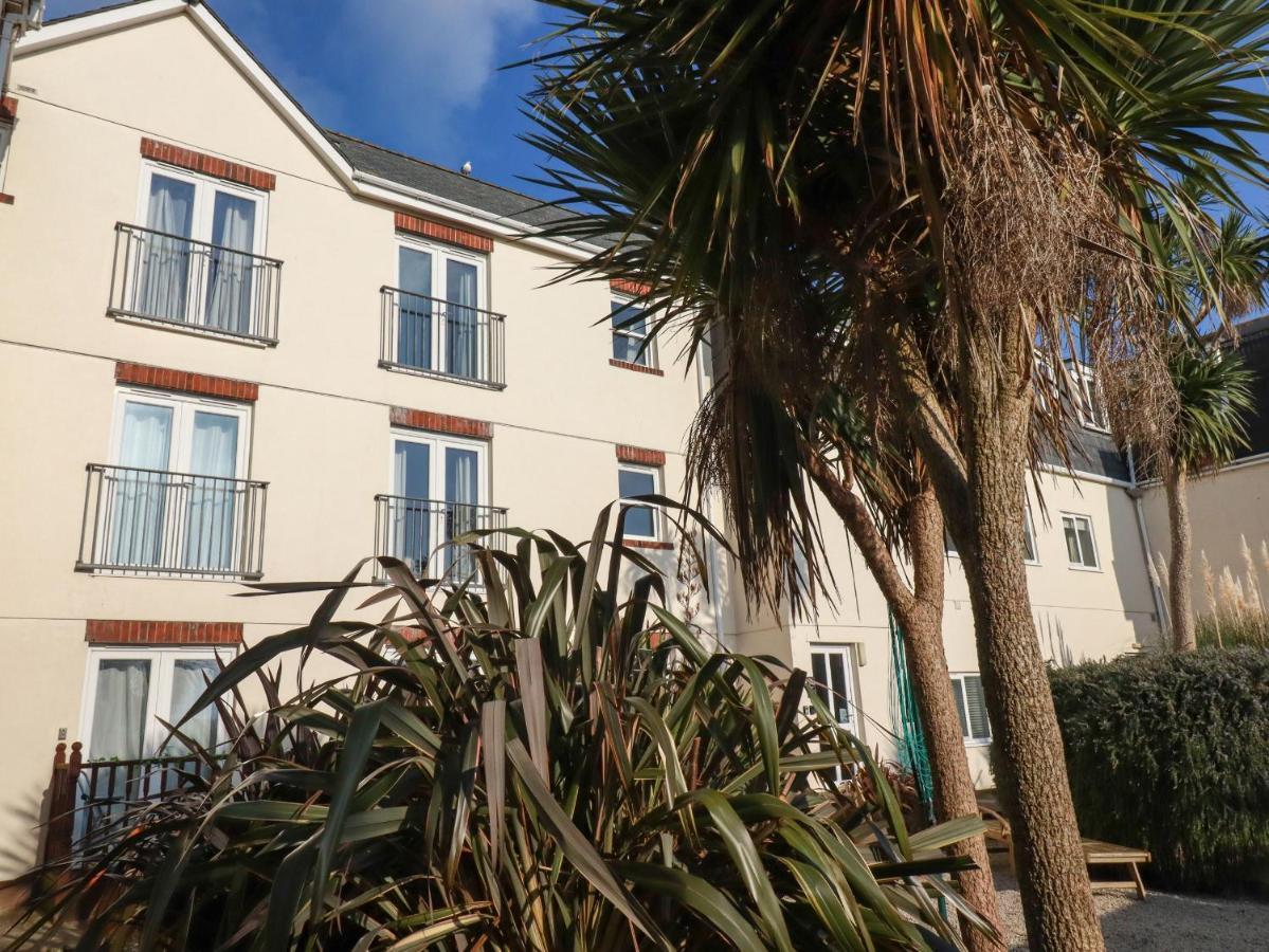 Flat 4 Apartment New Quay Екстериор снимка