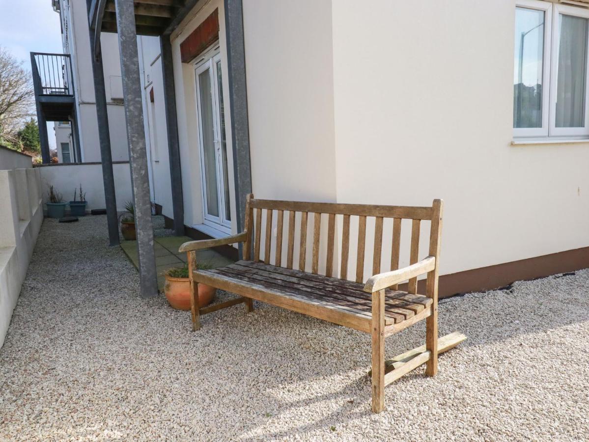 Flat 4 Apartment New Quay Екстериор снимка